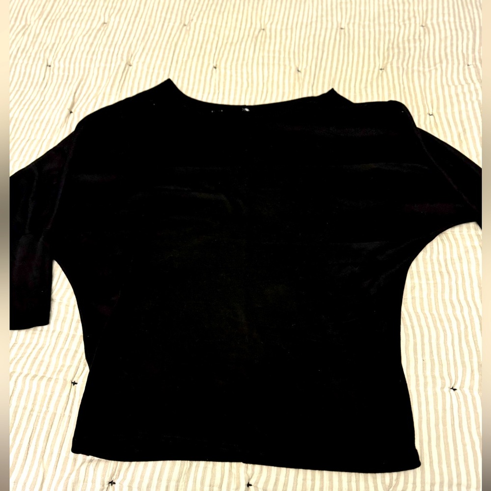 Black dolman sleeve thin sweater. Size large